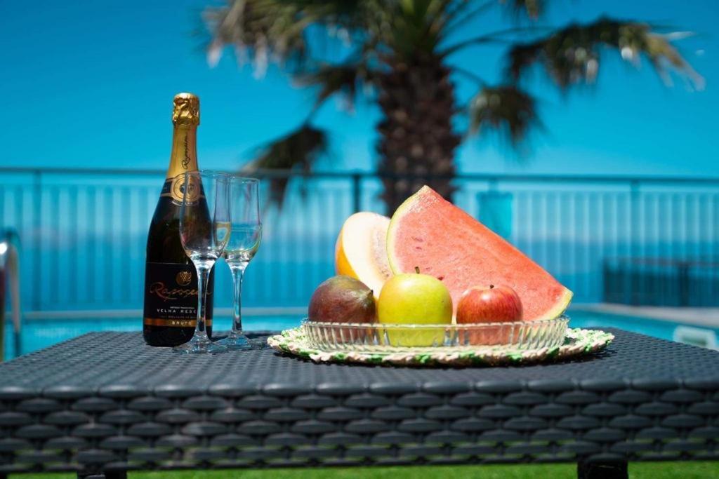 Villa Rosa With Private Pool By Hr Madeira Ribeira Brava Ngoại thất bức ảnh